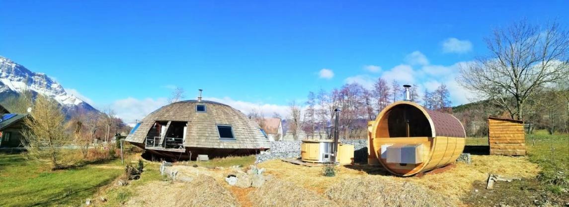 Aubessagne Au-Dela Des Nuages, Maison D'Hotes Insolite & Spa מראה חיצוני תמונה