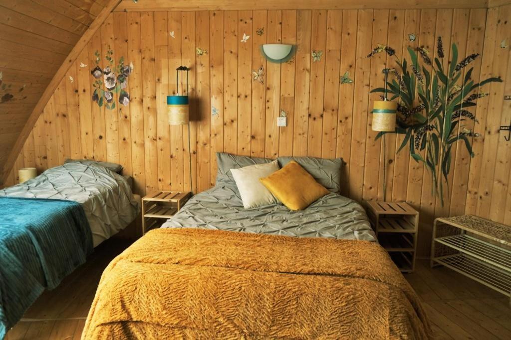 Aubessagne Au-Dela Des Nuages, Maison D'Hotes Insolite & Spa מראה חיצוני תמונה